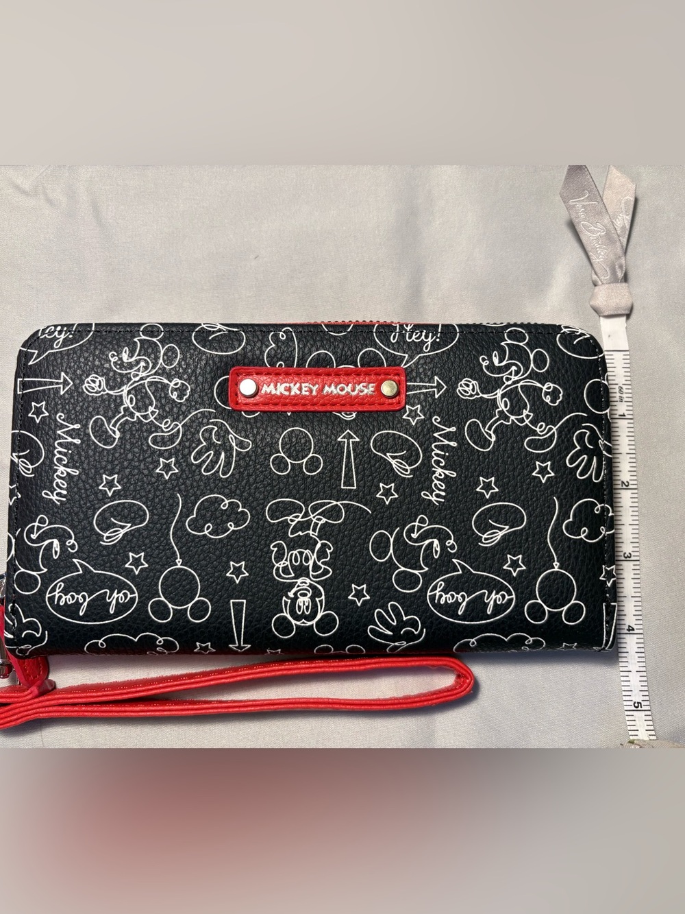 ⭐️3/$20 Mickey Mouse Black & Red Zip-Around Wristlet Wallet